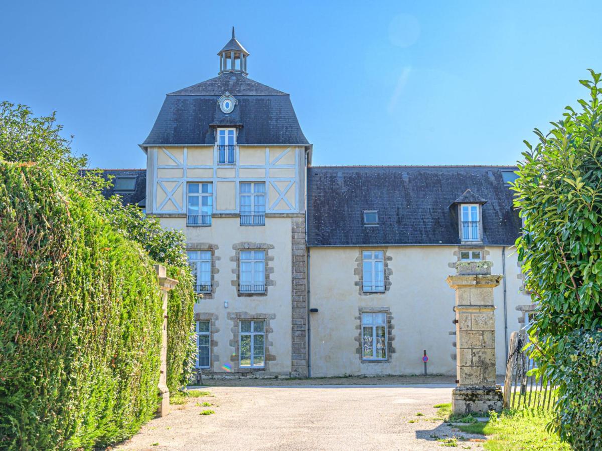 Apartment Chateau De Kergonano-10 By Interhome Baden Luaran gambar